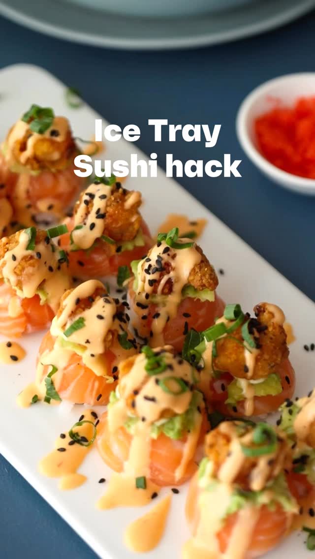 You’re going to want to save this ice tray sushi hack! 🍣🥑

Fresh salmon (or trout - cheaper), creamy avo, crunchy prawn bites and that spicy drizzle… all made effortlessly in one tray - a hack you’ll keep coming back to.

Add an avo every day, whether you are making sushi, loaded sweet potatoes or a chicken casserole — because everything tastes better with avo.

Quick. Easy. Next-level delicious.

Ingredients (makes min 2 trays):
1/2 Avocado
1 Cup sushi rice (cooked)
250g Salmon or Trout
Nori (cut to the shape of your ice tray)
Kewpie mayo

Additional / optional:
Prawn pops
Sriracha mayo
Sesame seeds
Spring onion
Caviar

Save this post, and for more avolicious recipes visit www.avocado.co.za 

#AddAnAvoEveryDay #SushiHack #IceTraySushi